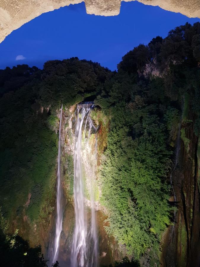 Appartamento Cascate Delle Marmore מראה חיצוני תמונה